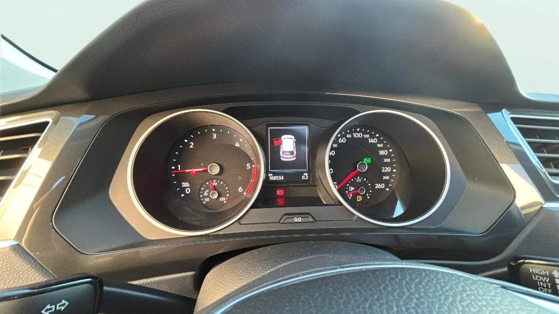 Volkswagen Tiguan Sport 2.0 TDI 4Motion DSG - foto 13