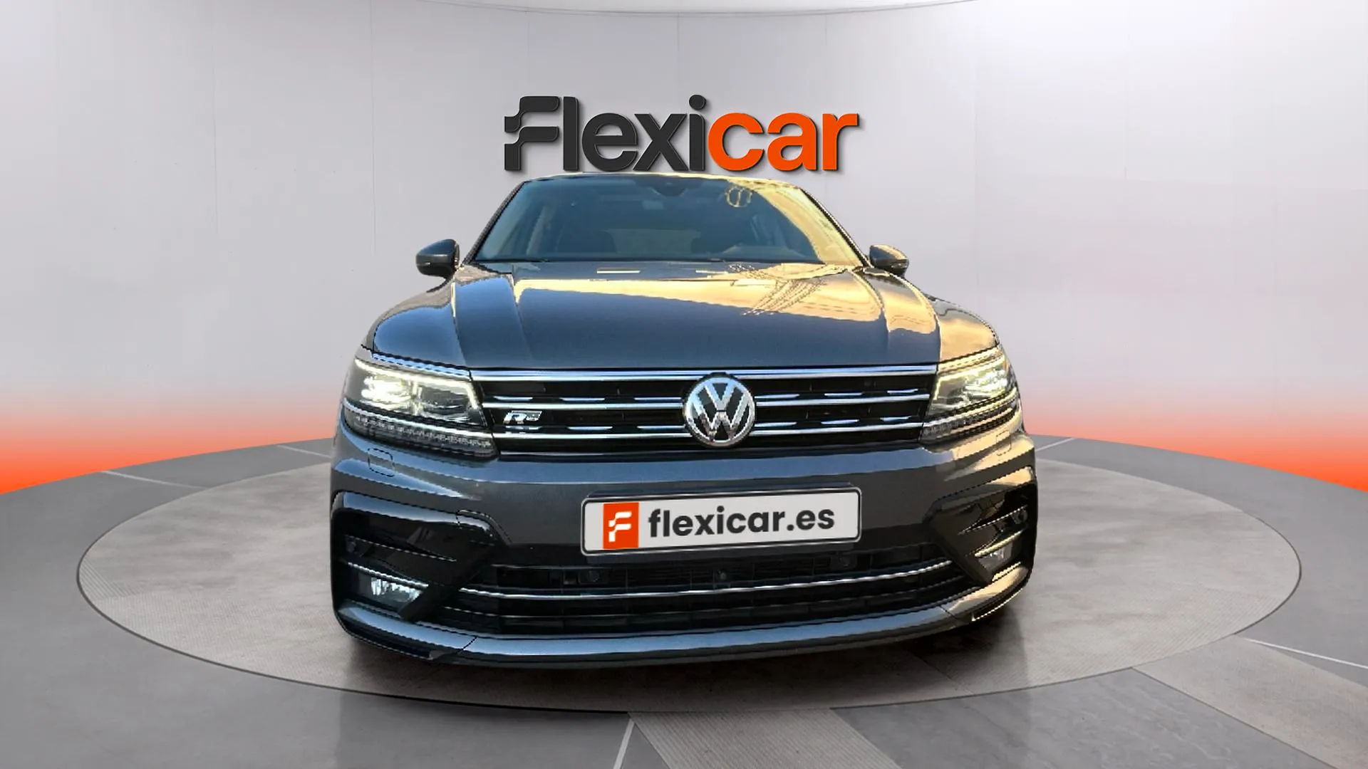Volkswagen Tiguan Sport 2.0 TDI 4Motion DSG - foto 2