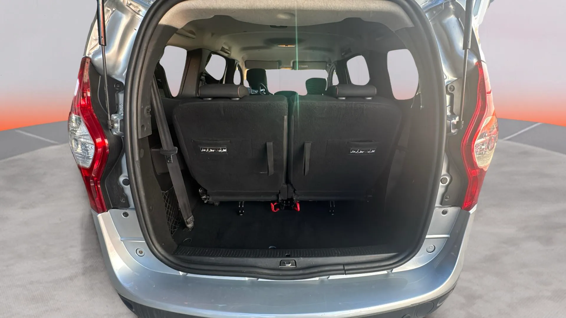 Dacia Lodgy SL Xplore Blue dCi 7Pl 18 - foto 9