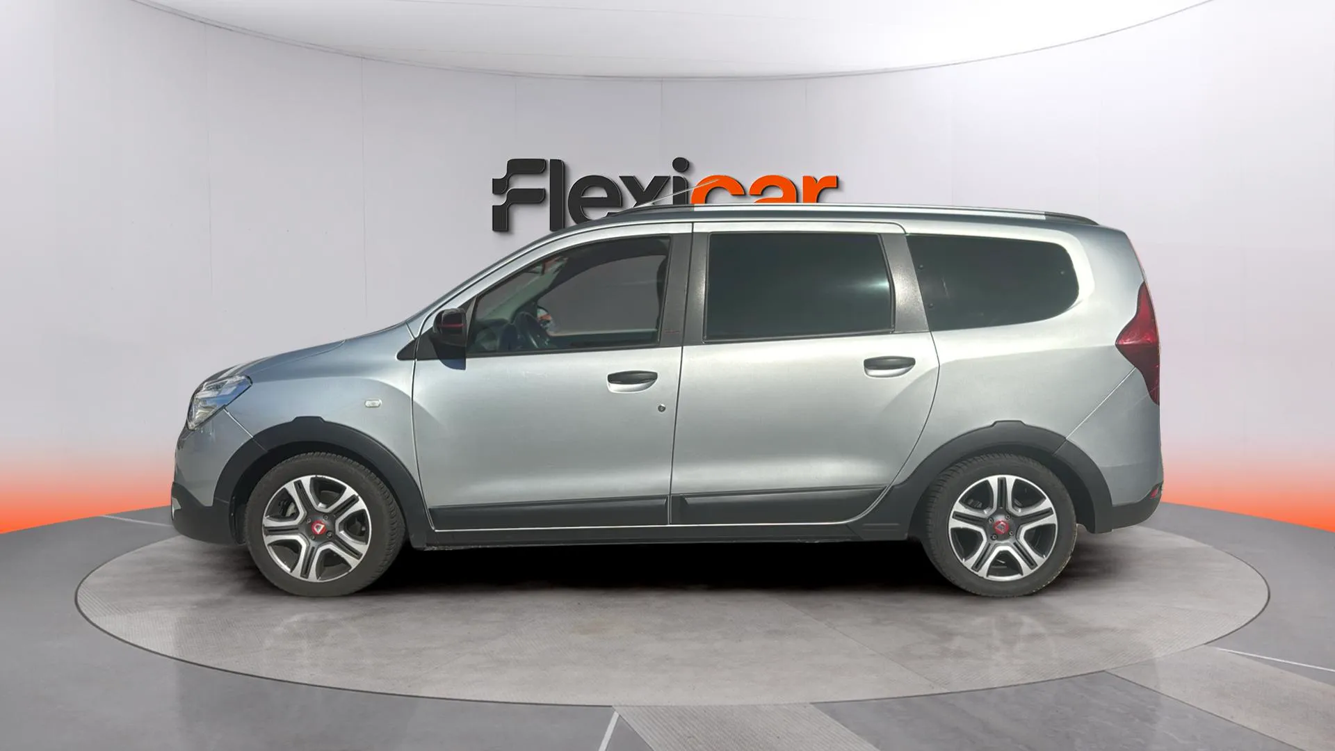 Dacia Lodgy SL Xplore Blue dCi 7Pl 18 - foto 4