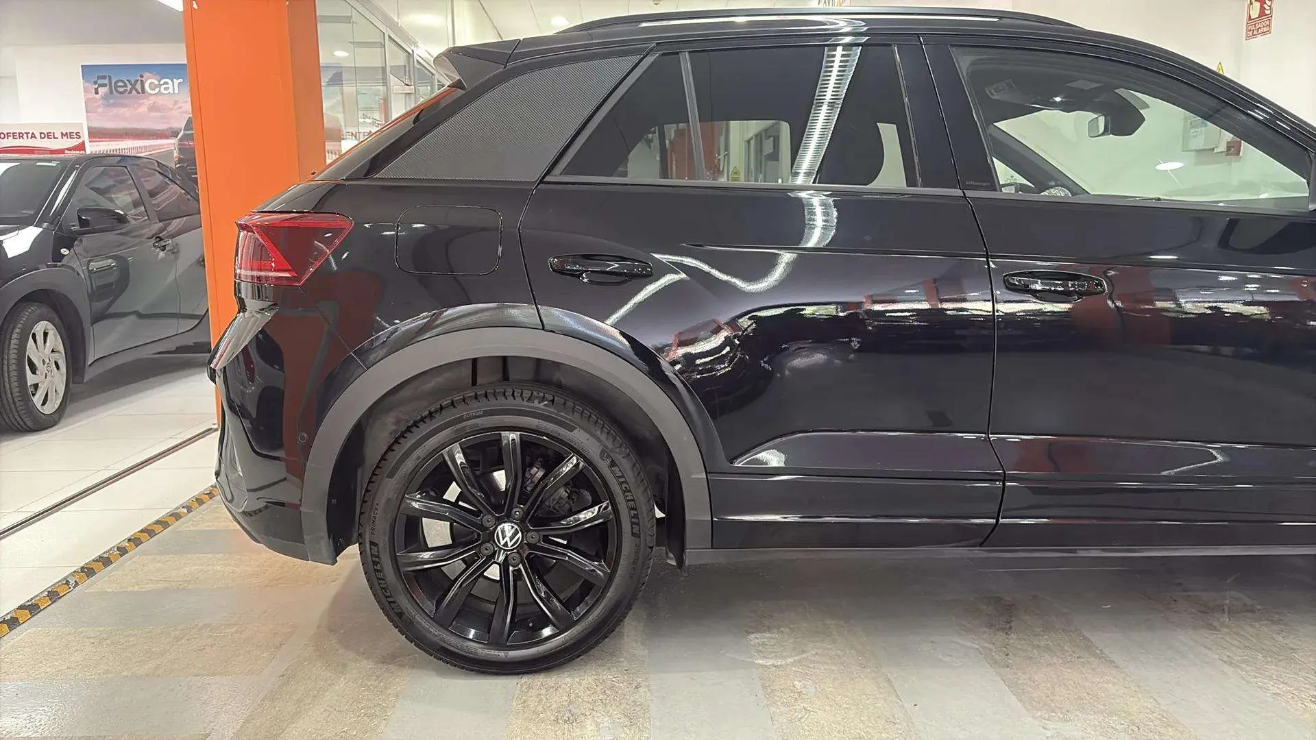 Volkswagen T-Roc R-Line 1.5 TSI DSG - foto 23