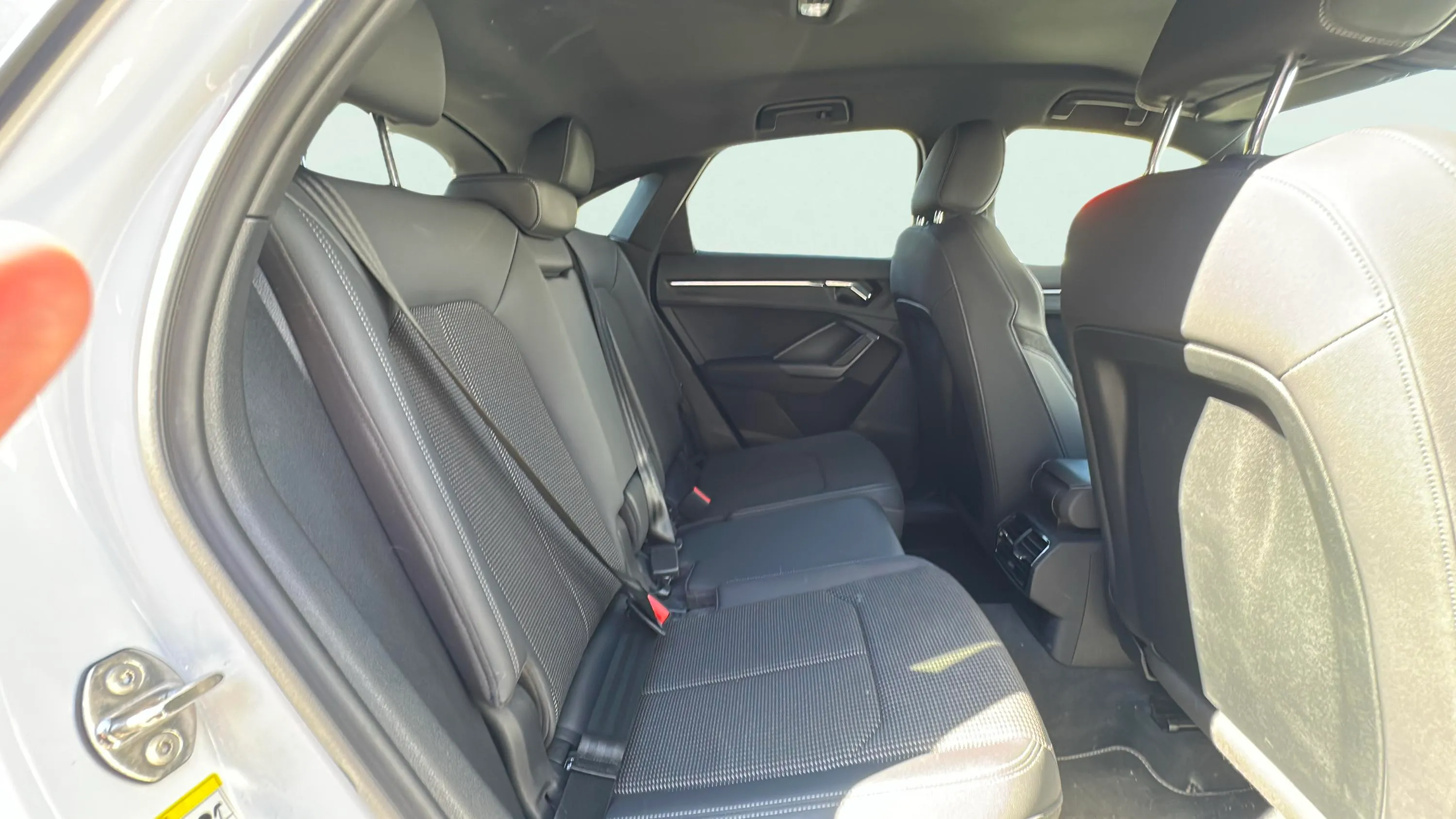Audi Q3 45 TFSI e S tronic Black Line - foto 21