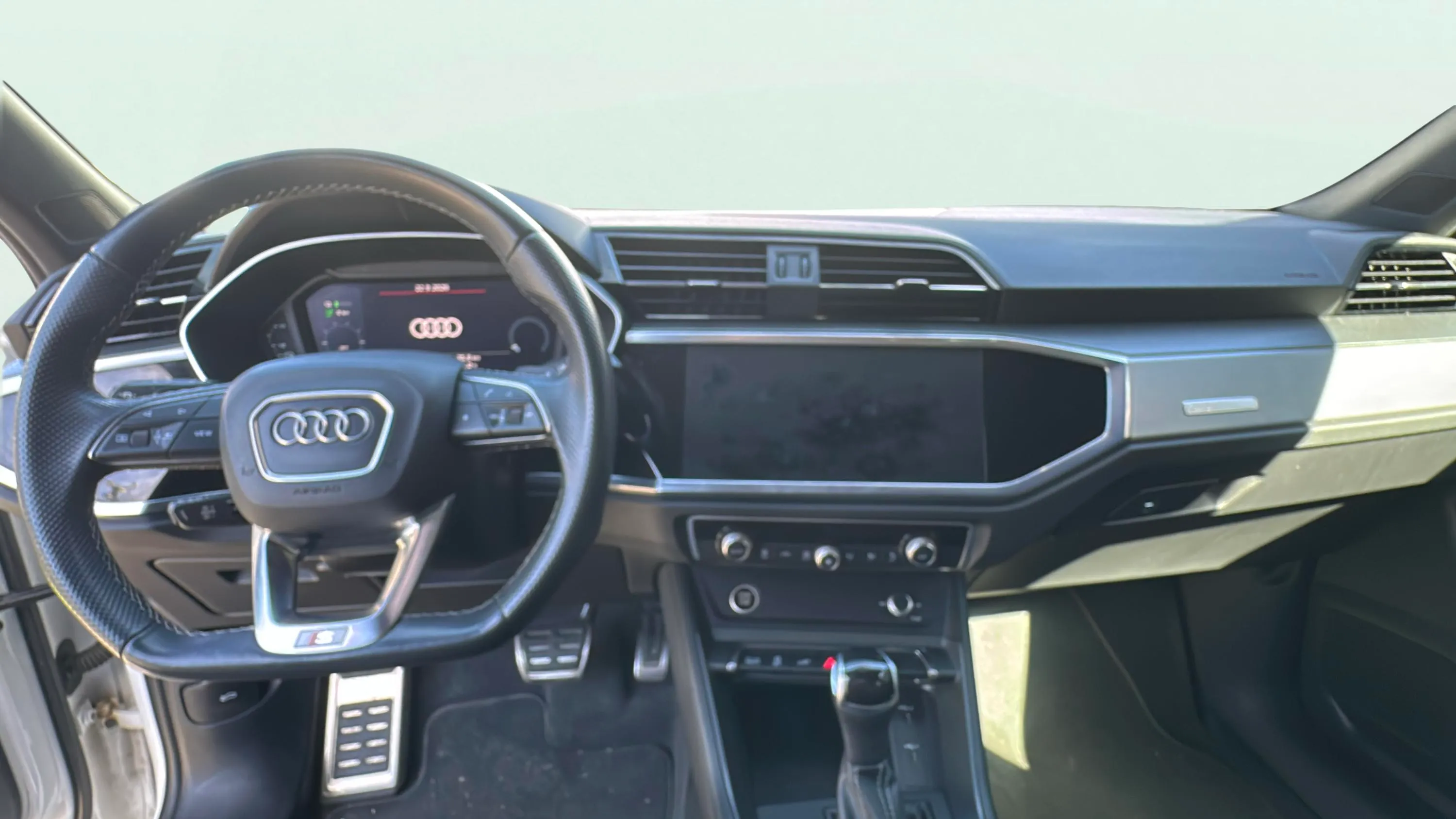 Audi Q3 45 TFSI e S tronic Black Line - foto 11