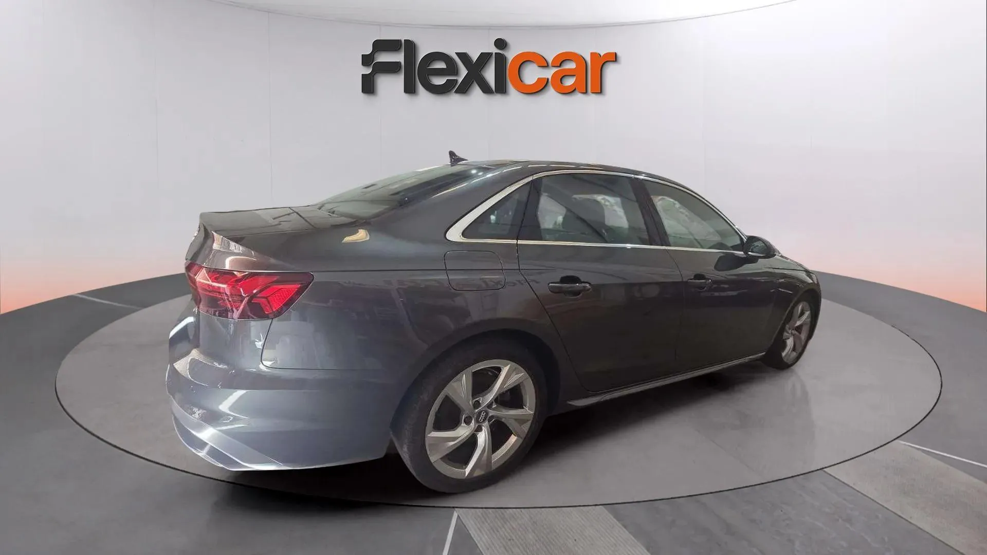 Audi A4 Avant S line 40 TDI S tronic - foto 3