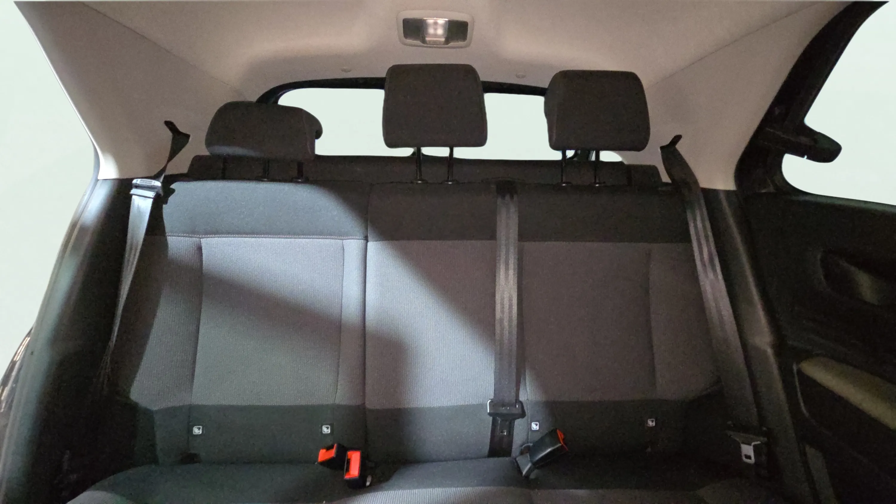 Citroën C4 Cactus PureTech 110 Feel - foto 21