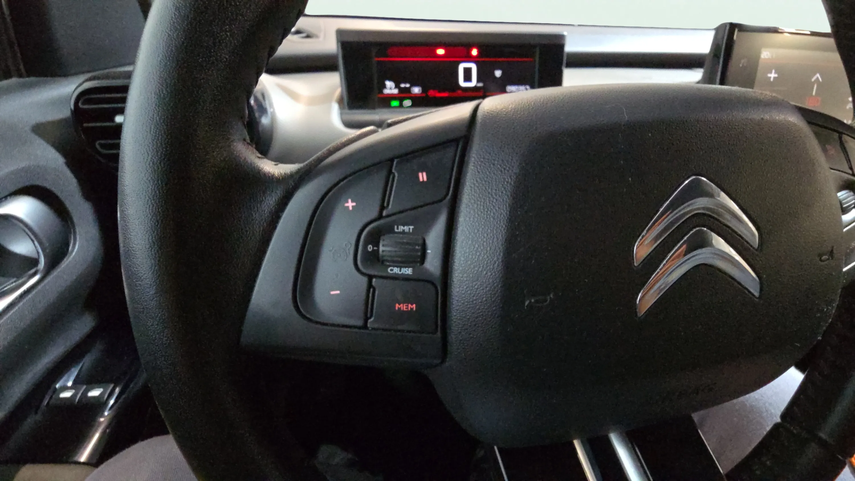 Citroën C4 Cactus PureTech 110 Feel - foto 12