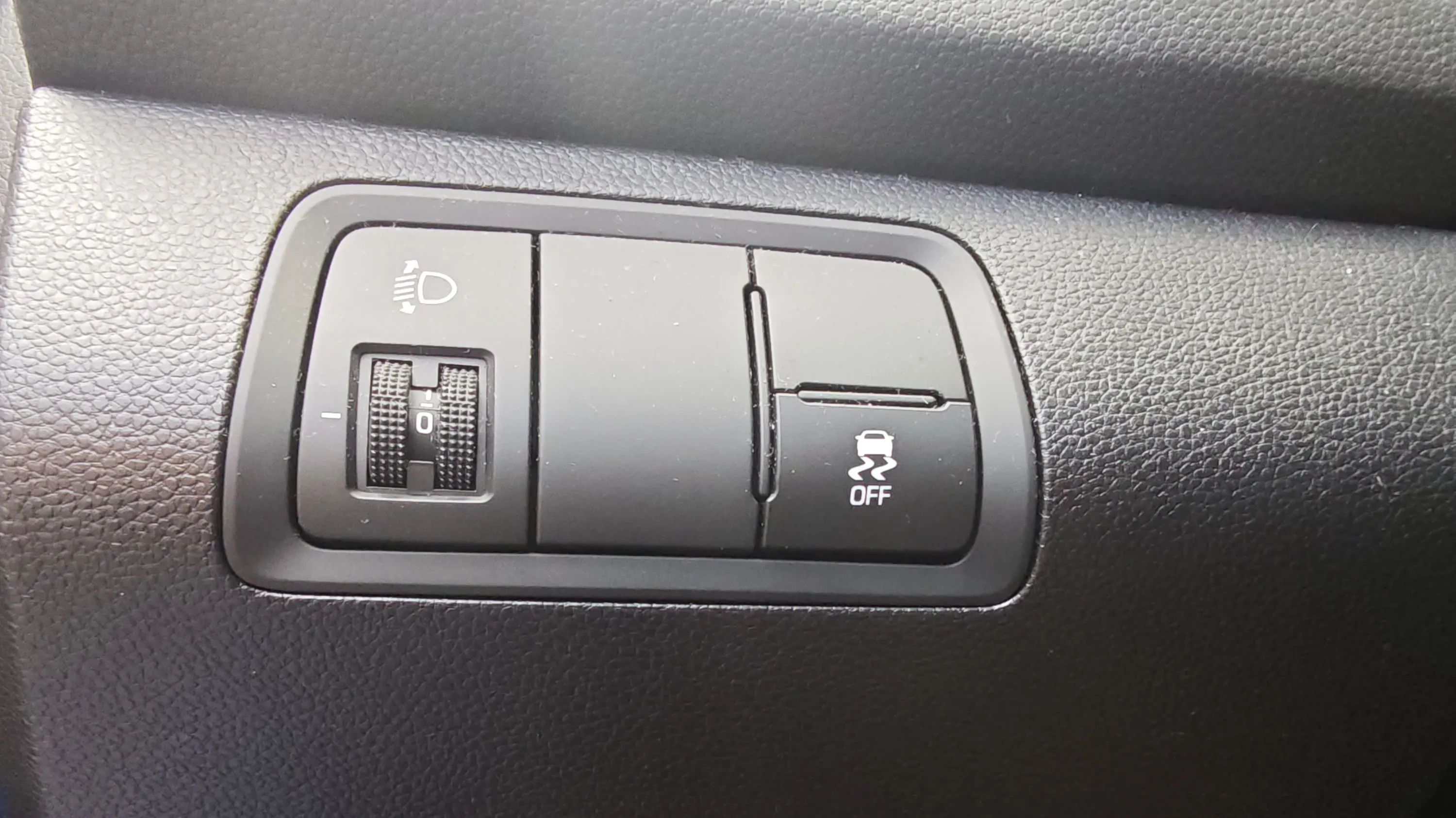 Hyundai i20 1.0 T-GDi Essence LX - foto 17