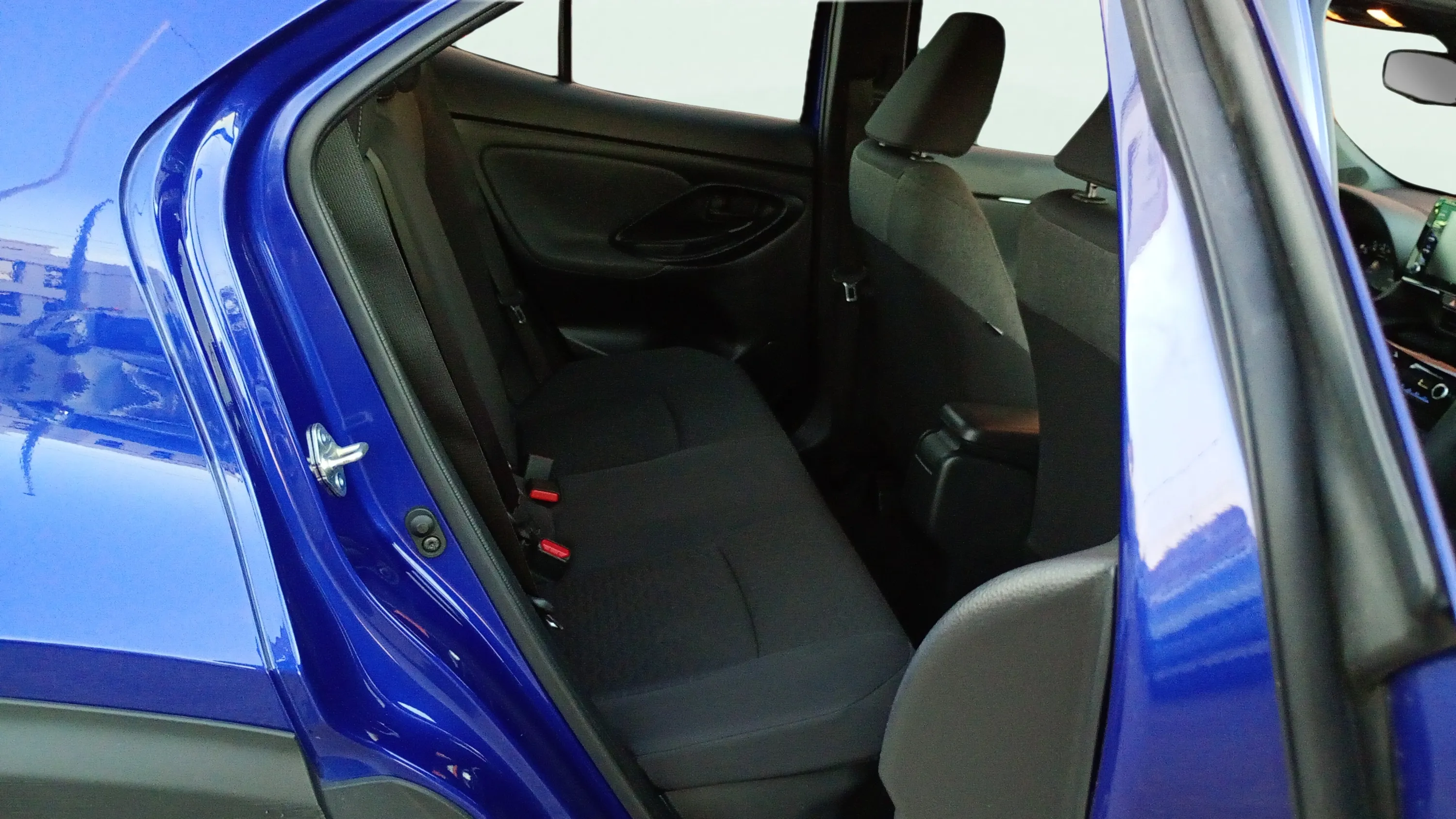 Toyota Yaris Cross 1.5 120H Active Tech - foto 26