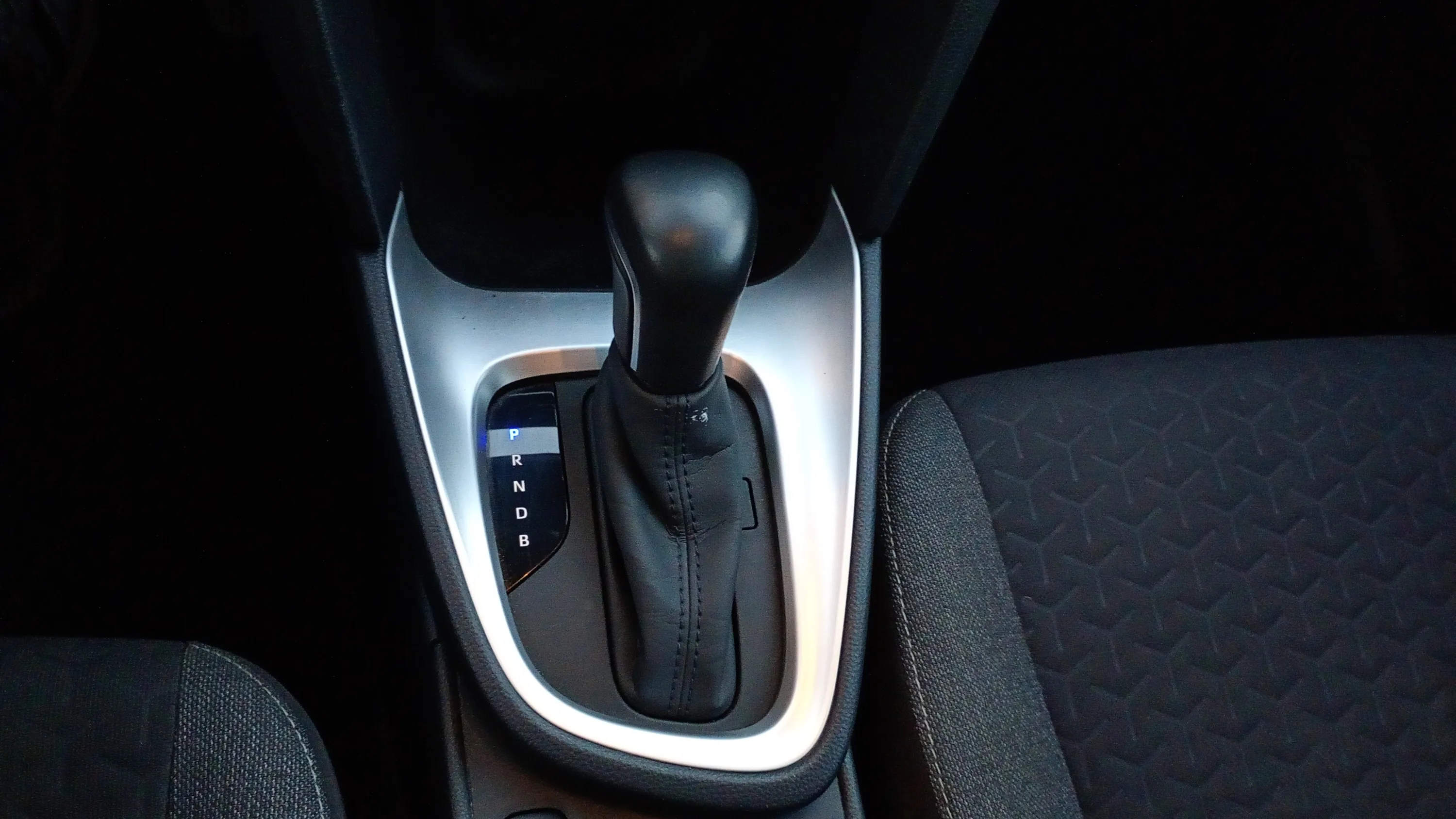 Toyota Yaris Cross 1.5 120H Active Tech - foto 21