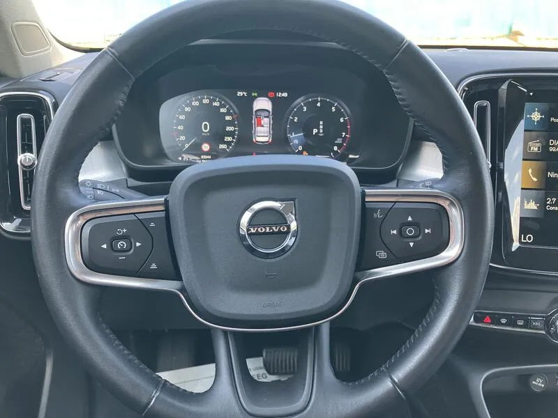 Volvo XC40 1.5 T3 Momentum Pro - foto 13