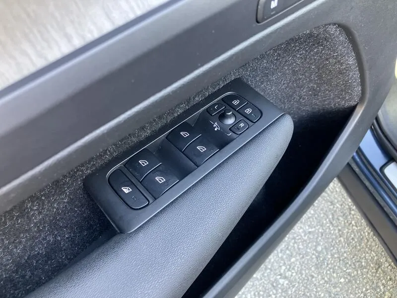 Volvo XC40 1.5 T5 Twin Inscription - foto 12