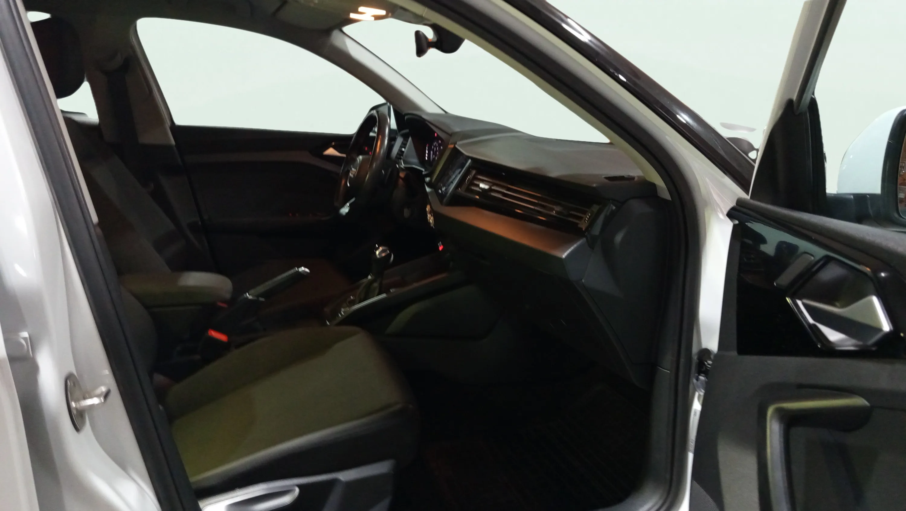 Audi A1 citycarver 30 TFSI S tronic - foto 18