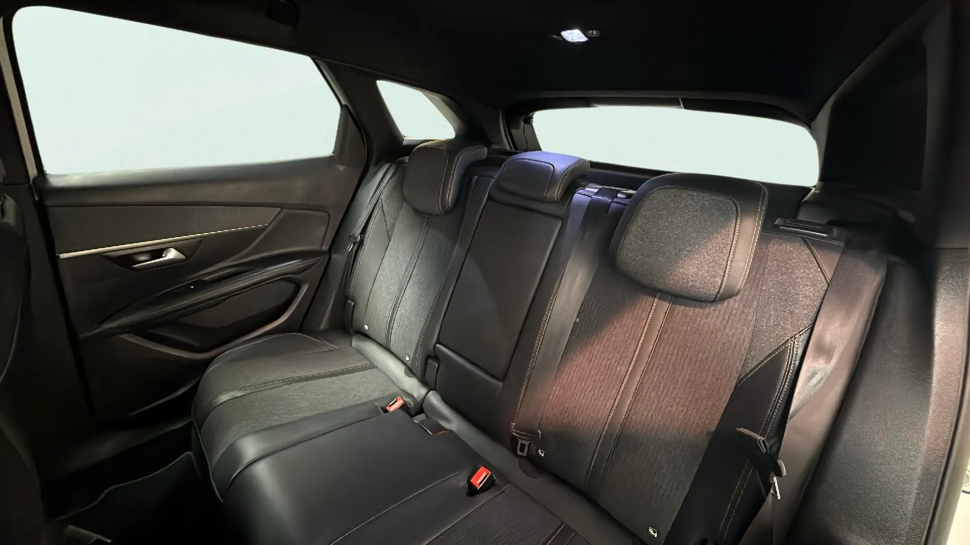 Peugeot 3008 1.2 PureTech GT Line - foto 11