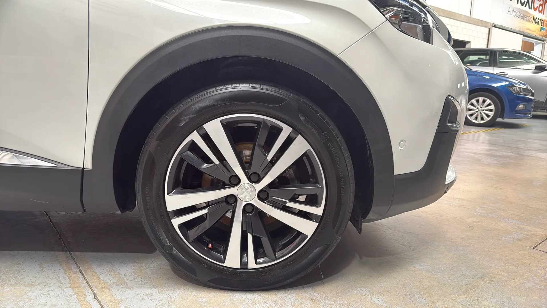 Peugeot 3008 1.2 PureTech GT Line - foto 23