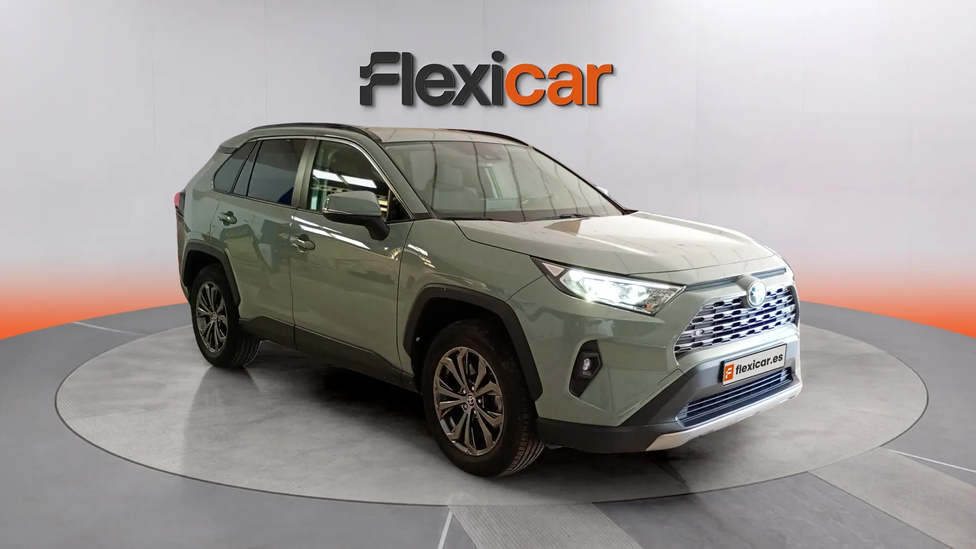 Toyota RAV4 2.5l 220H Advance 4WD