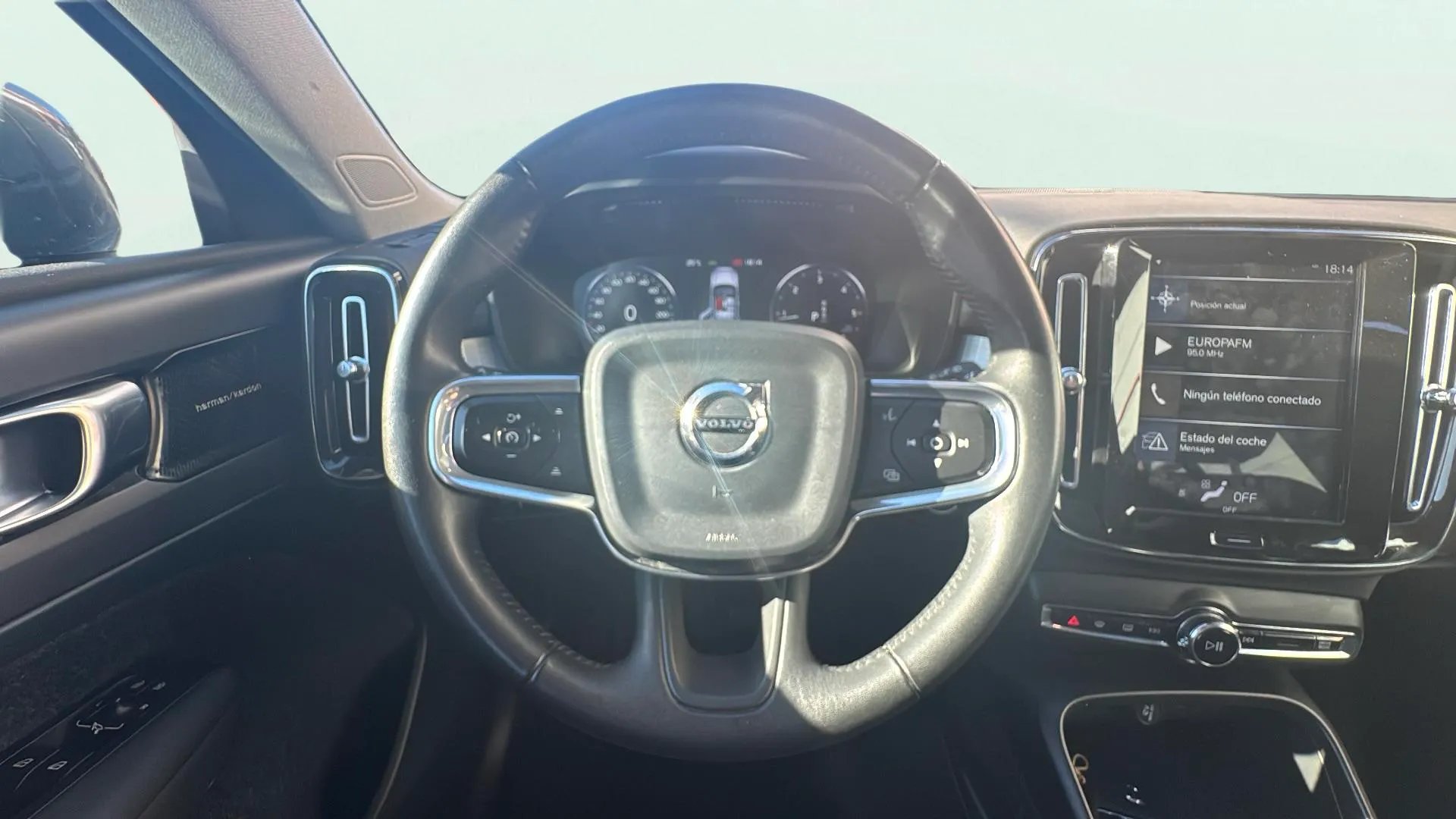 Volvo XC40 2.0 D3 AWD Momentum - foto 11