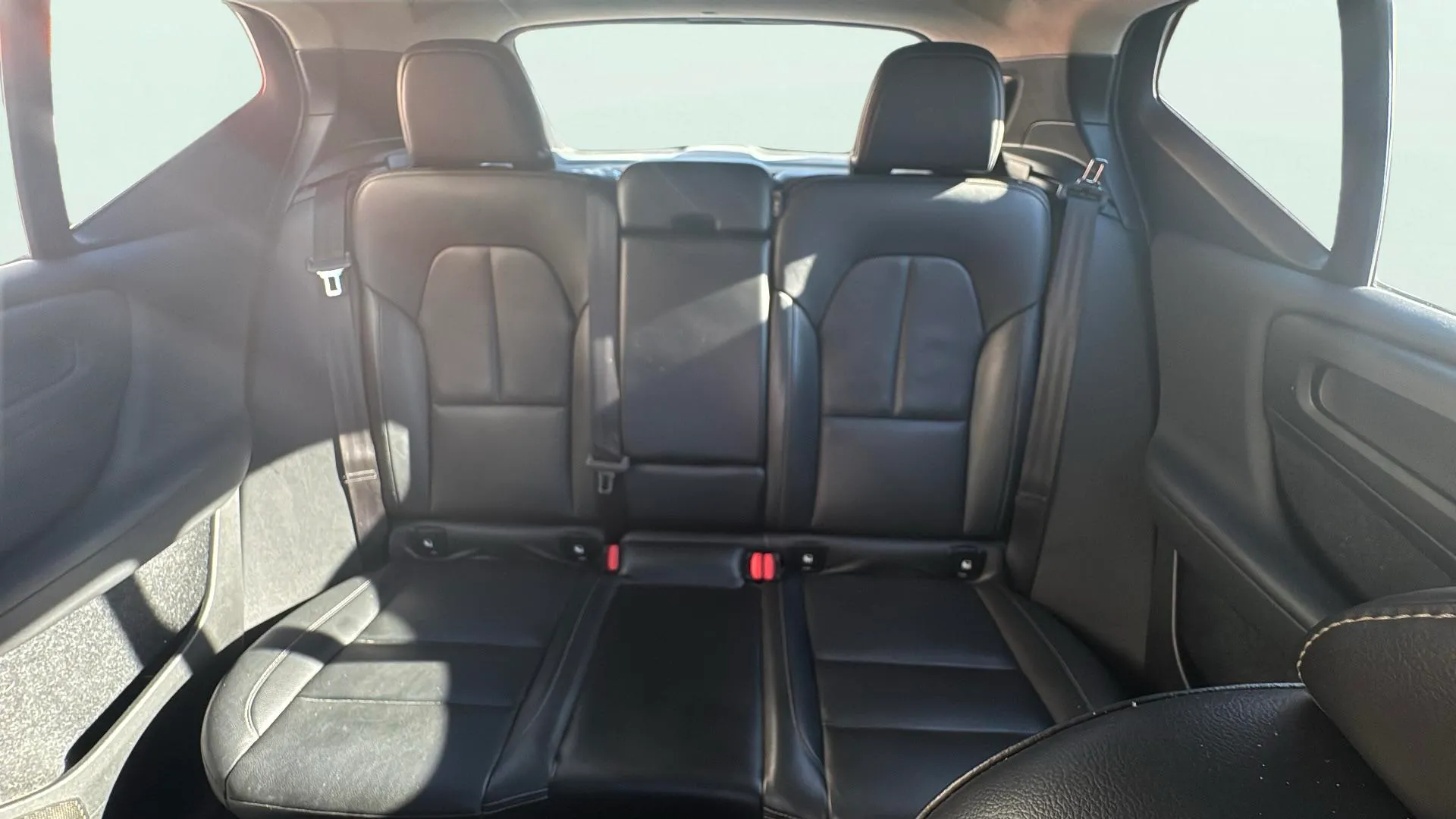 Volvo XC40 2.0 D3 AWD Momentum - foto 16