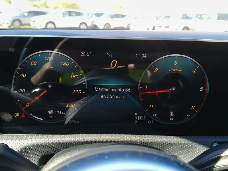 Mercedes-Benz Clase A 200 d - foto 16