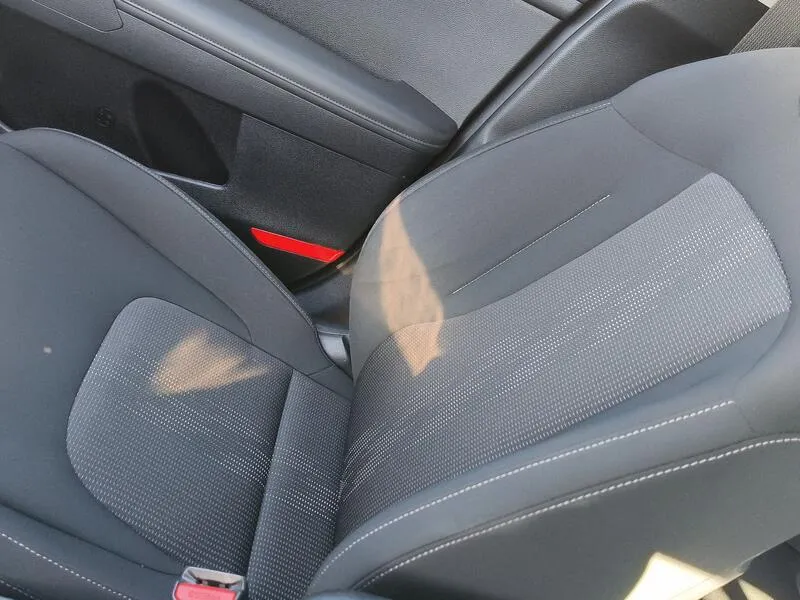 Kia Sportage 1.6 T-GDi MHEV Drive - foto 22