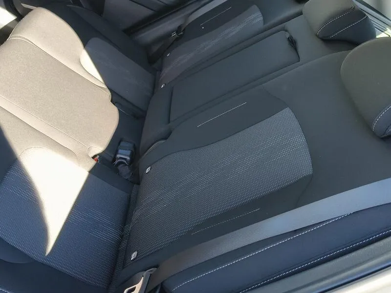 Kia Sportage 1.6 T-GDi MHEV Drive - foto 34