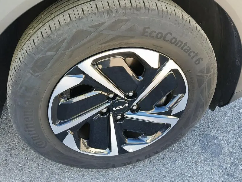 Kia Sportage 1.6 T-GDi MHEV Drive - foto 42