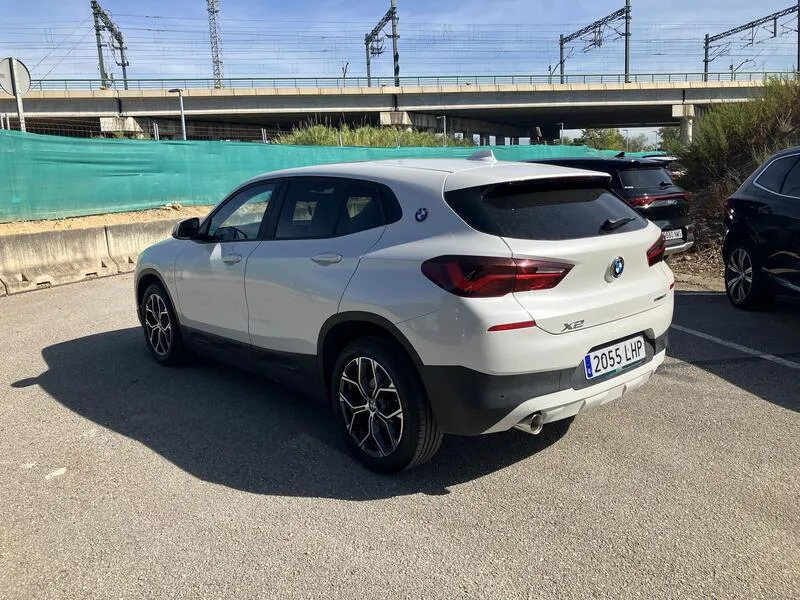 BMW X2 sDrive18i (CX) - foto 4