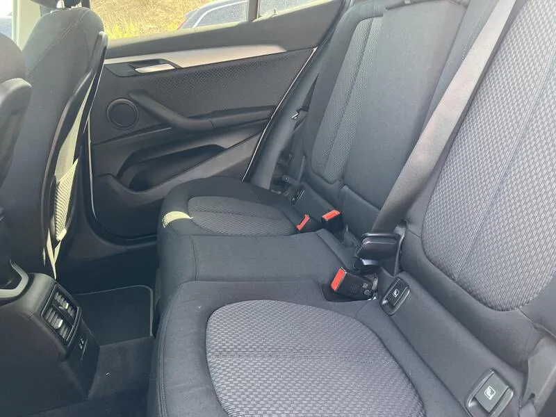 BMW X2 sDrive18i (CX) - foto 13