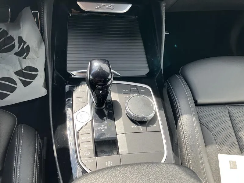 BMW X4 xDrive20d xLine - foto 18