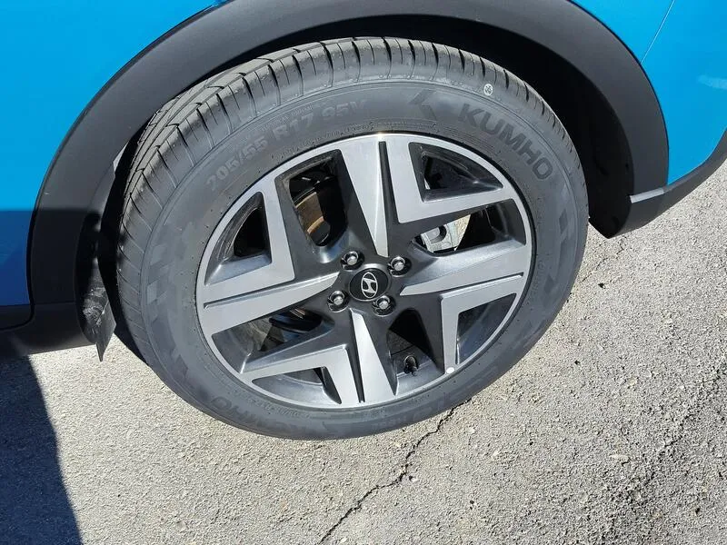 Hyundai Bayon 1.0 T-GDi 48V Tecno - foto 46