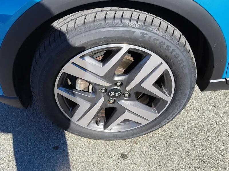 Hyundai Bayon 1.0 T-GDi 48V Tecno - foto 45