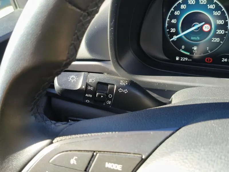 Hyundai Bayon 1.0 T-GDi 48V Tecno - foto 27