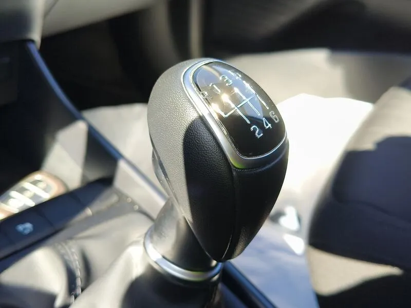 Hyundai Bayon 1.0 T-GDi 48V Tecno - foto 14
