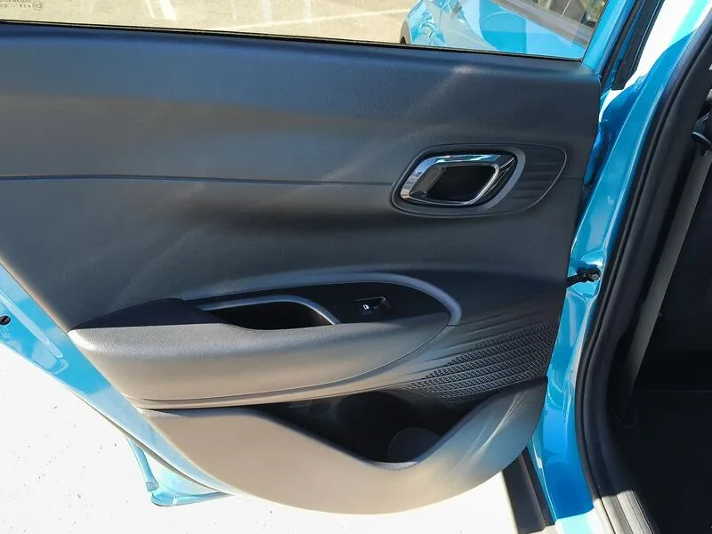 Hyundai Bayon 1.0 T-GDi 48V Tecno - foto 35