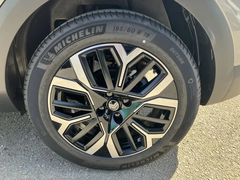 Citroën C4 1.2 PureTech AT8 6E - foto 29