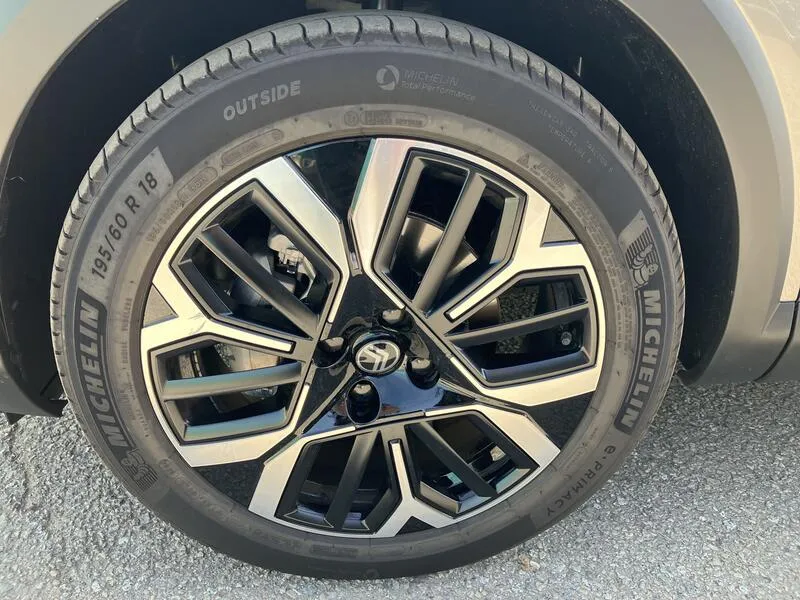 Citroën C4 1.2 PureTech AT8 6E - foto 28