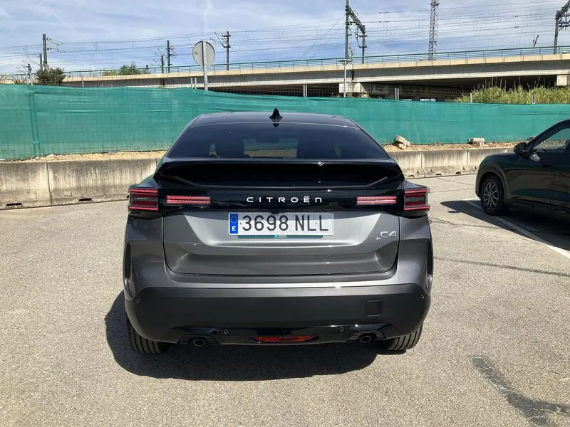 Citroën C4 1.2 PureTech AT8 6E - foto 5