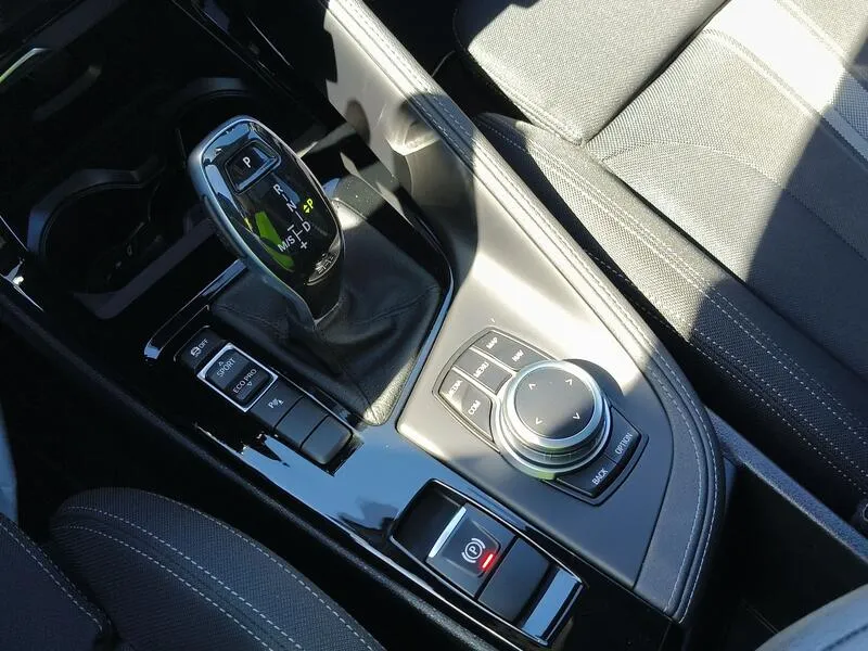 BMW X2 sDrive18i - foto 13