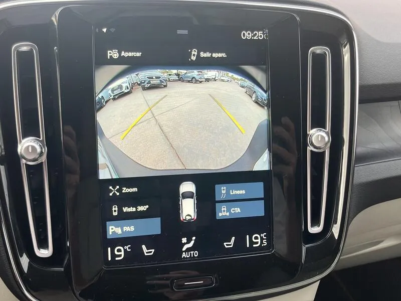 Volvo XC40 1.5 T5 Twin Recharge Plus Dark - foto 45