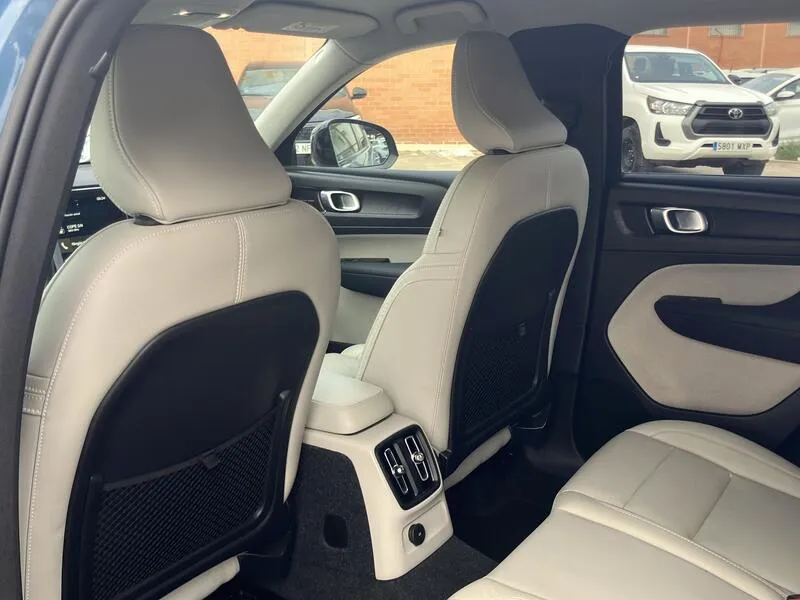Volvo XC40 1.5 T5 Twin Recharge Plus Dark - foto 34