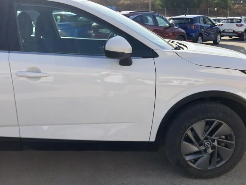 Nissan Qashqai DIG-T mHEV 4x2 Acenta - foto 25