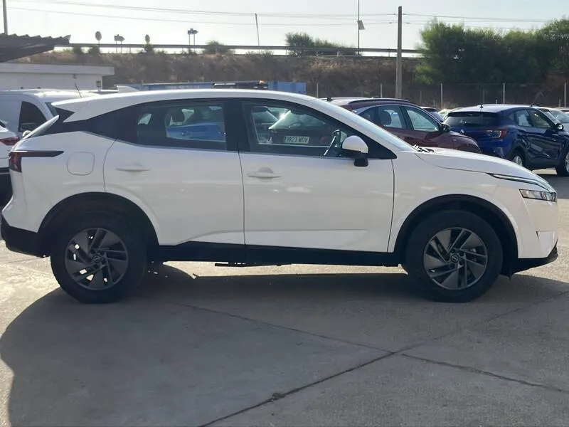 Nissan Qashqai DIG-T mHEV 4x2 Acenta - foto 7