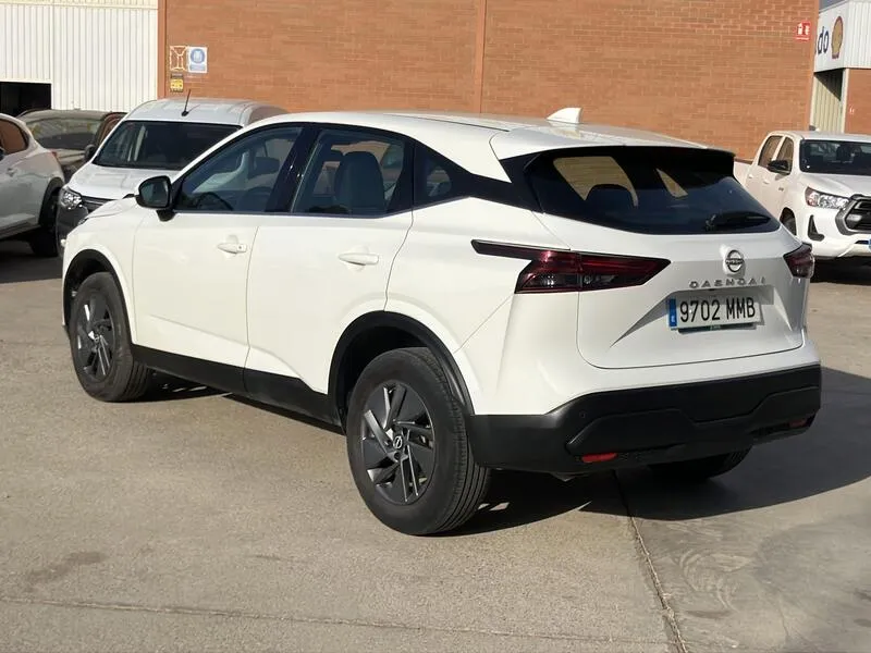 Nissan Qashqai DIG-T mHEV 4x2 Acenta - foto 4