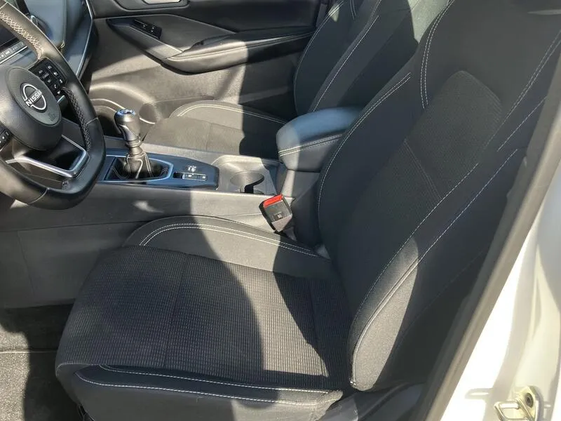 Nissan Qashqai DIG-T mHEV 4x2 Acenta - foto 12