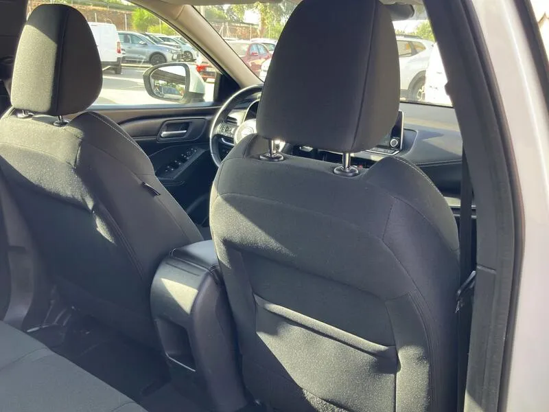 Nissan Qashqai DIG-T mHEV 4x2 Acenta - foto 32