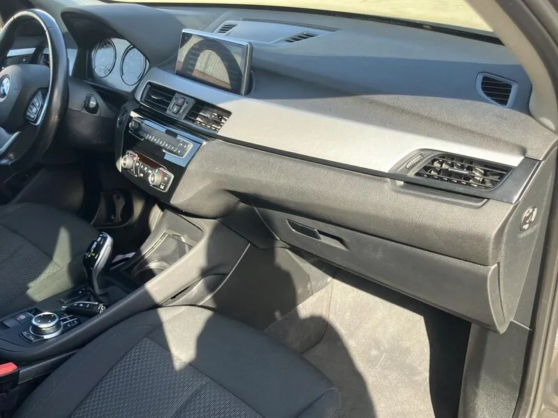 BMW X1 sDrive18i - foto 29