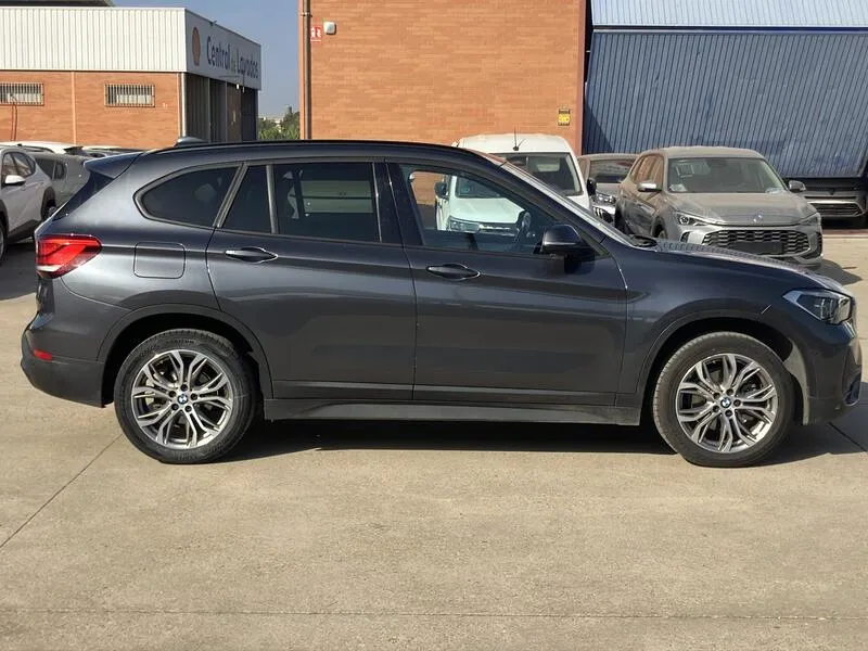 BMW X1 sDrive18i - foto 7
