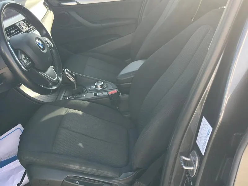 BMW X1 sDrive18i - foto 12
