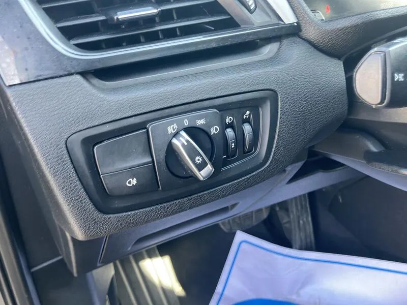 BMW X1 sDrive18i - foto 37