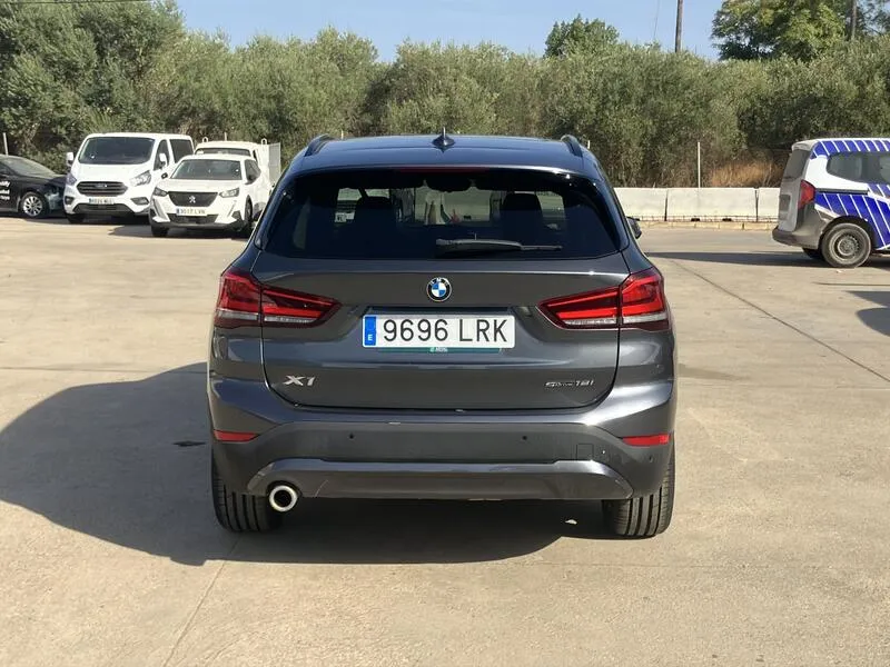 BMW X1 sDrive18i - foto 5
