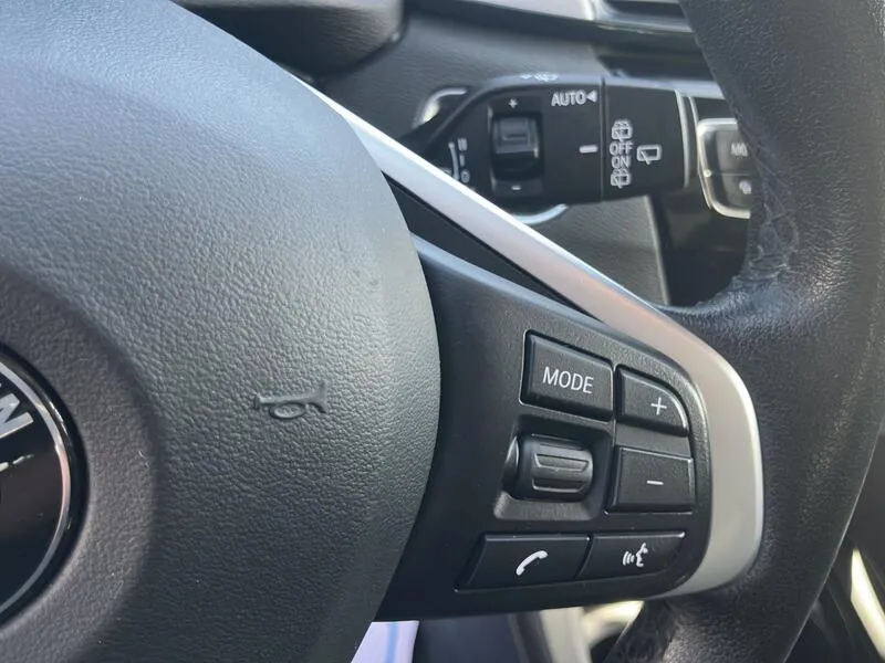 BMW X1 sDrive18i - foto 38
